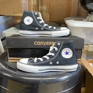 Converse High top sneakers size 1
